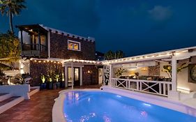 Deluxe Designer Historic Villa Via Lactea, Panoramic Sea Views, Own Private Heated Pool And Subtropical Garden