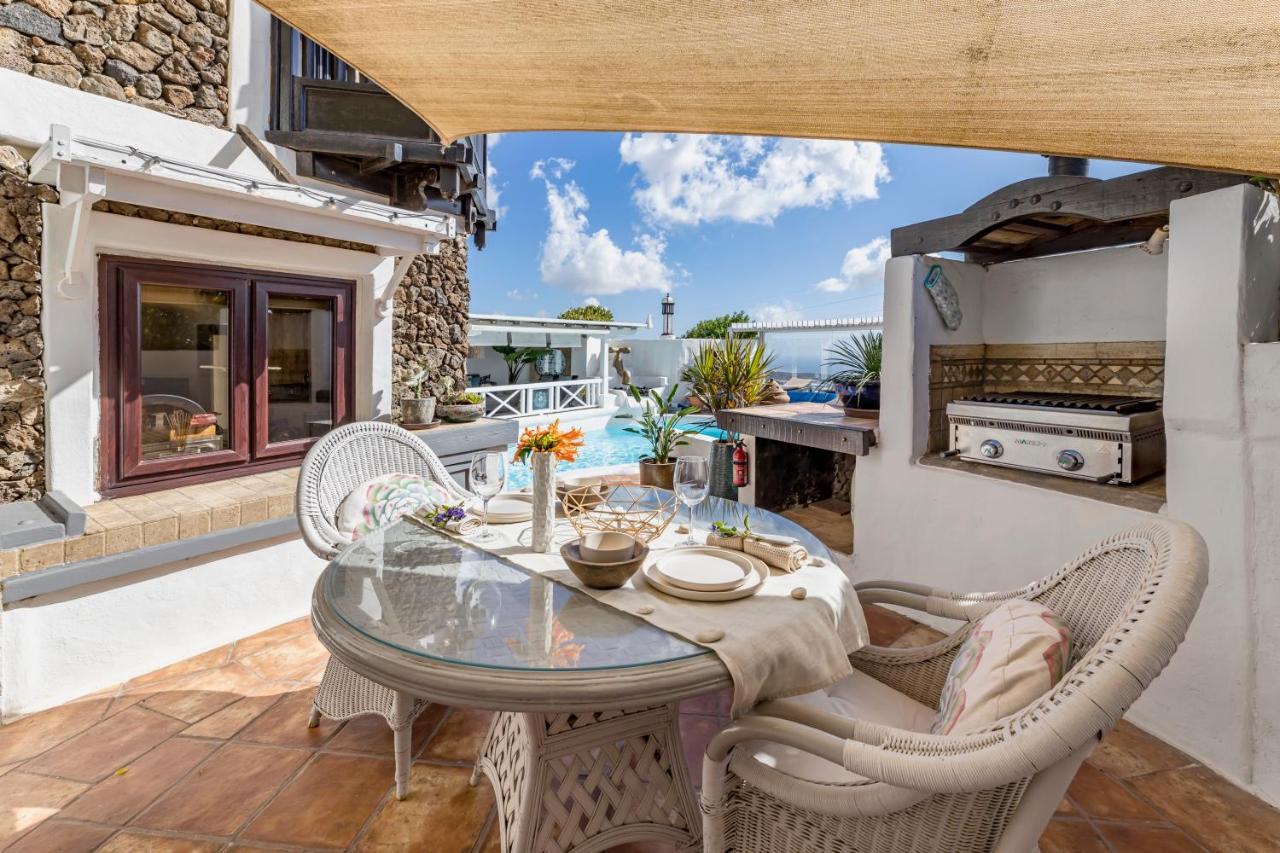 Villa Via Lactea: Historic Luxury with Sea Views and Private Pool La Asomada  Exterior photo